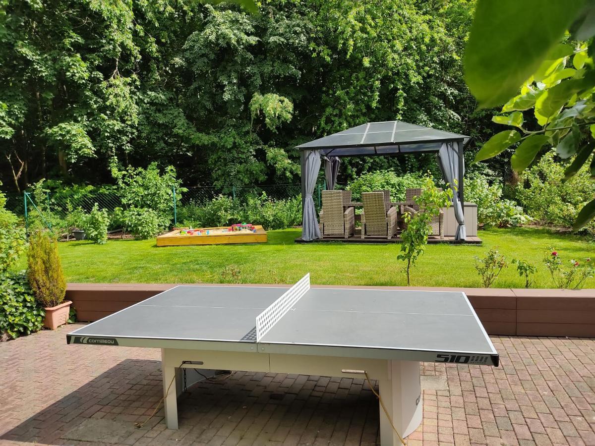 Grosszuegige Ferienwohnung Am Waldesrand Im Seenland Lauta Kültér fotó